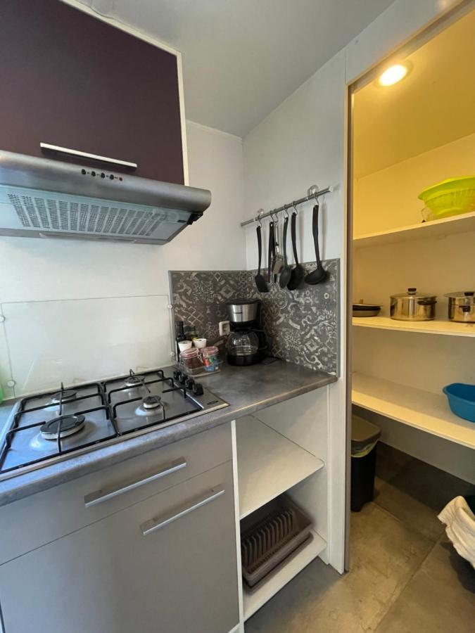 Chez Roger - Bungalow Climatise Avec Tv - 2 Chambres 4 Personnes Boofzheim Экстерьер фото